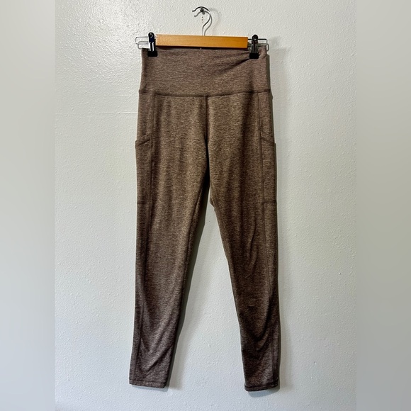 Offline by Aerie The Hugger Legging Hi-Rise Tight - Medium - Picture 6 of 10